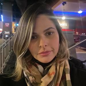 Meet your Posher, Fernanda